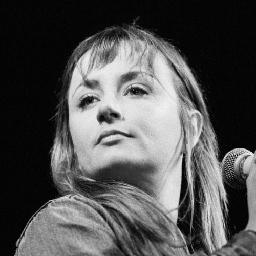 Suzanne Rhatigan头像