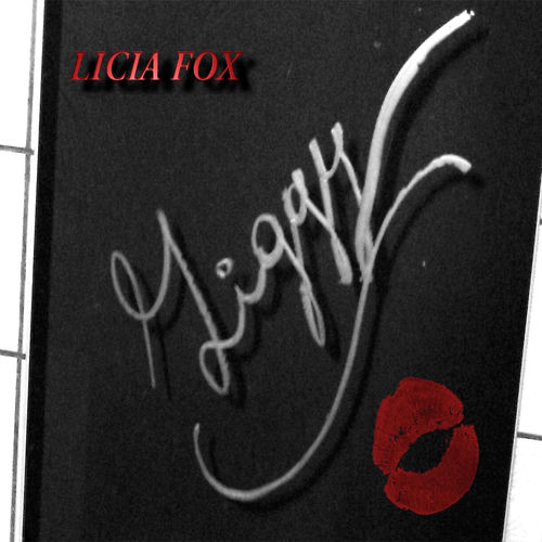 LICIA FOX头像