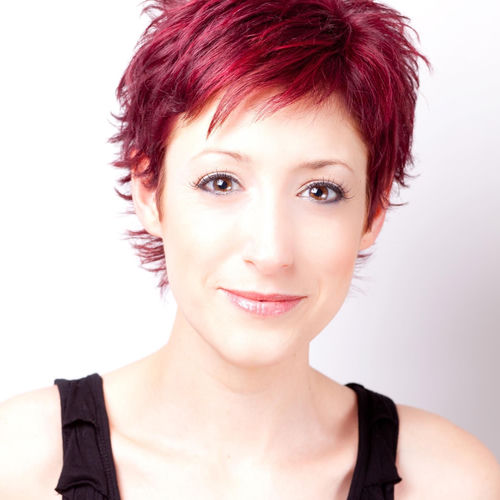Connie Fisher头像
