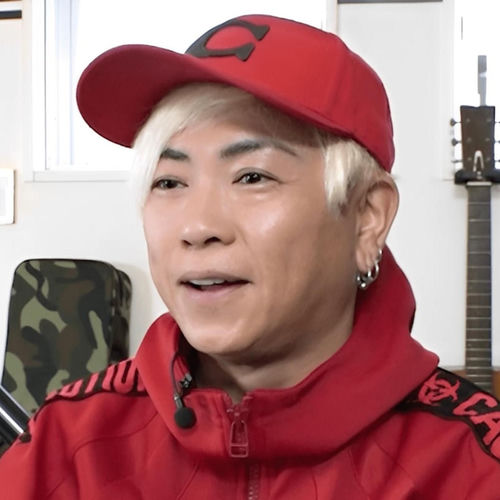 岡平健治头像