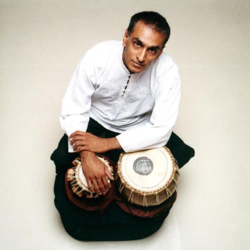 Kuljit Bhamra头像