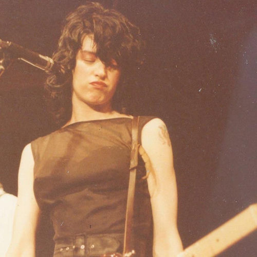 Holly Beth Vincent头像