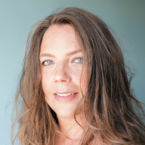 Josefine Cronholm头像