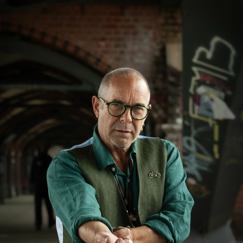 Roger Eno头像