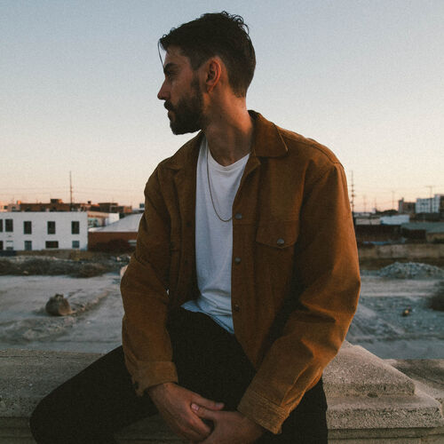LO头像