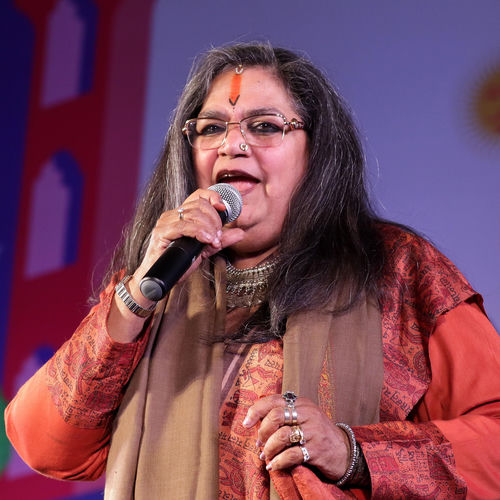 Usha Uthup头像