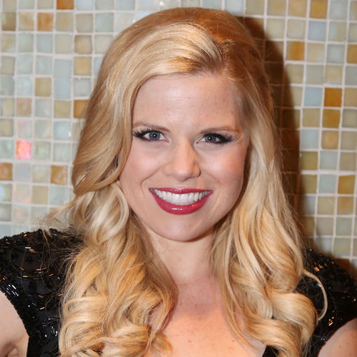 Megan Hilty头像