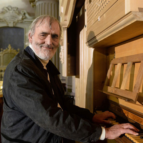 Helmut Lachenmann头像
