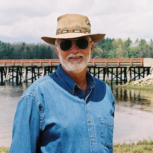 Bill Staines头像