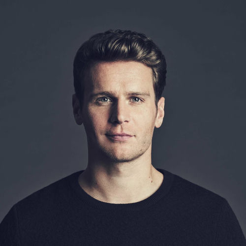 Jonathan Groff头像