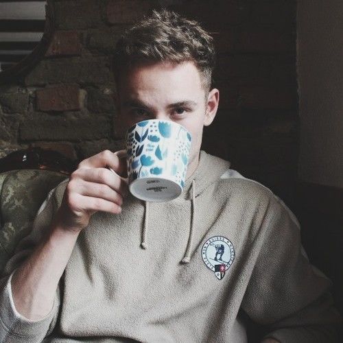 Tom Misch头像