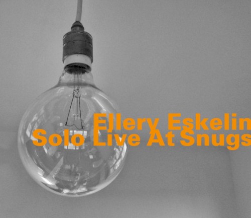 Solo Live at Snugs封面
