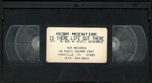 Is There Life Out There封面