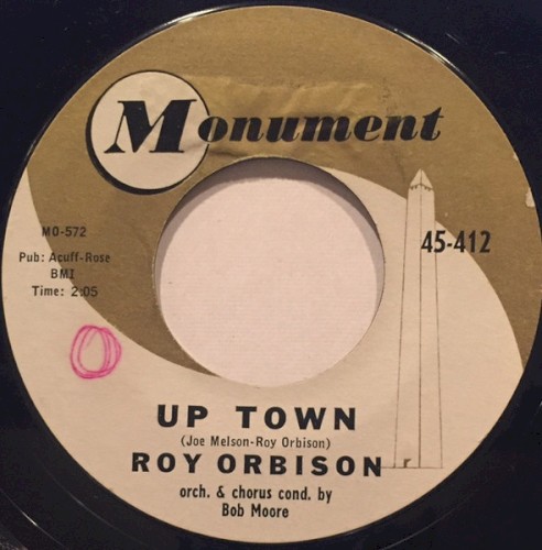 Up Town / Pretty One封面