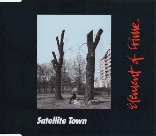 Satellite Town封面