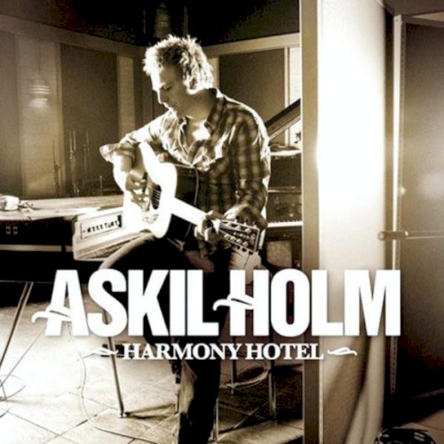 Harmony Hotel封面
