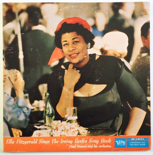 Ella Fitzgerald Sings the Irving Berlin Song Book封面