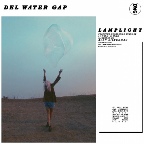 Lamplight封面