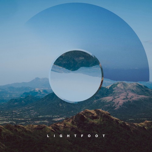 Lightfoot封面