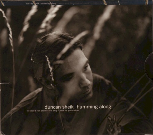 Humming Along封面