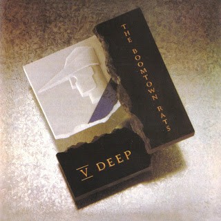 V Deep封面
