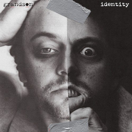 Identity封面