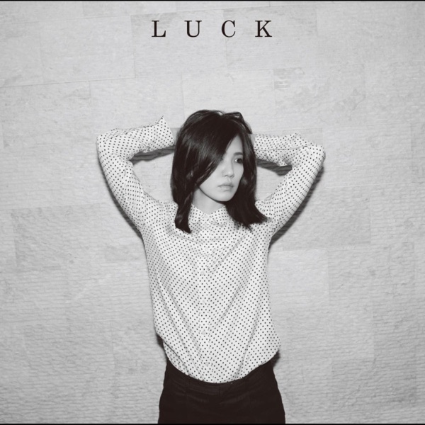 LUCK封面