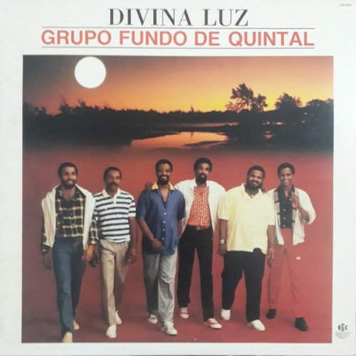 Divina Luz封面