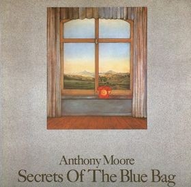 Secrets of the Blue Bag封面