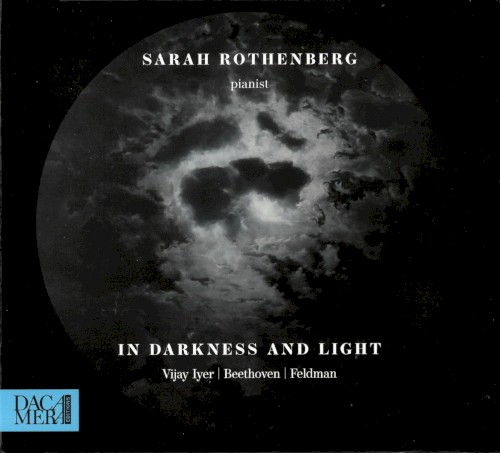 In Darkness and Light封面