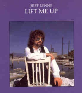 Lift Me Up封面