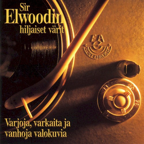 Varjoja, varkaita ja vanhoja valokuvia封面