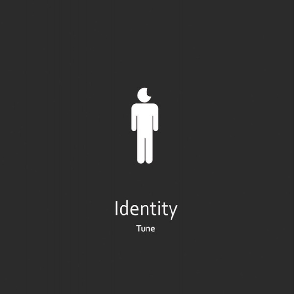 Identity封面
