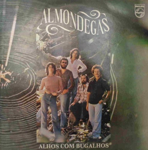 Alhos com bugalhos封面