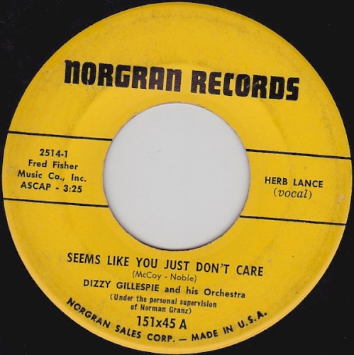 Seems Like You Just Don't Care / Play Me the Blues封面
