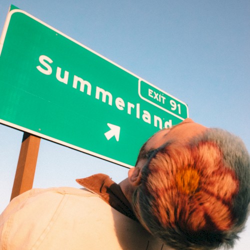Summerland封面