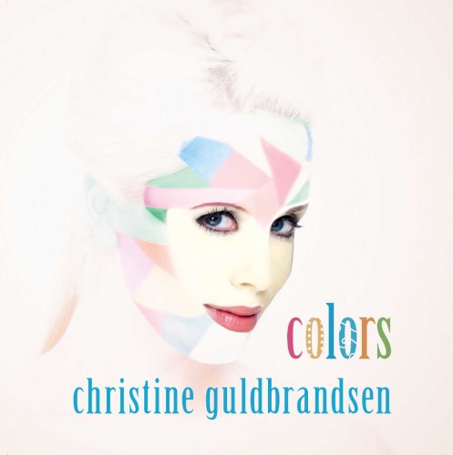 Colors封面