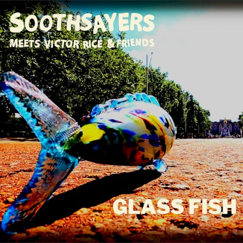 Glass Fish封面