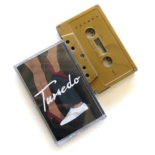 Tuxedo封面
