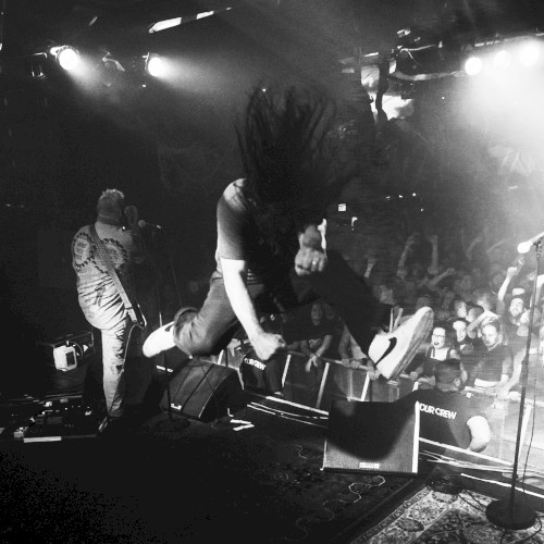 Young Cardinals (live in Hamburg, Germany 2022)封面