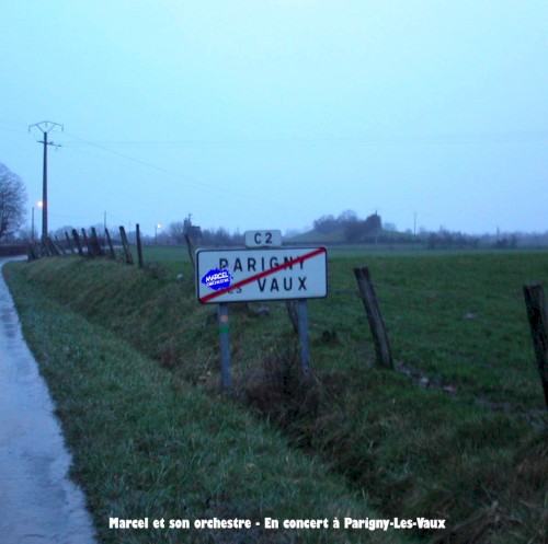 En concert à Parigny-Les-Vaux封面