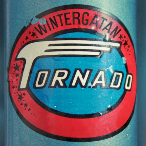 Tornado封面