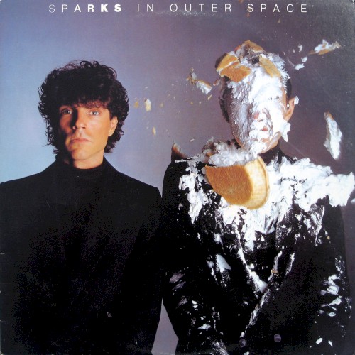 In Outer Space封面