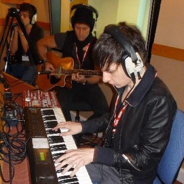BFBS (acoustic session)封面