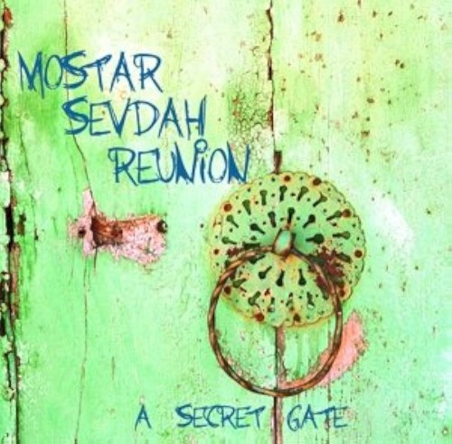 A Secret Gate封面