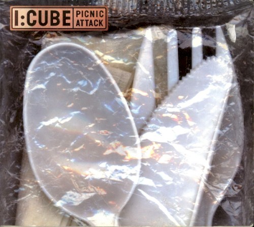 Picnic Attack封面