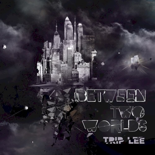 Between Two Worlds封面