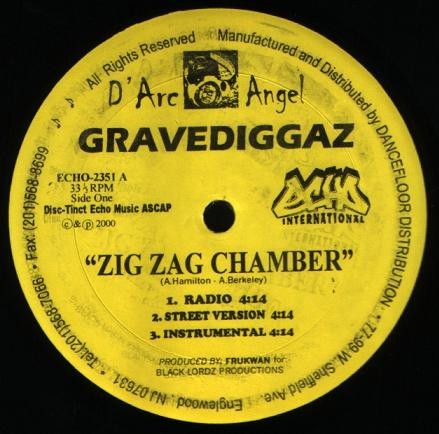 Zig Zag Chamber封面