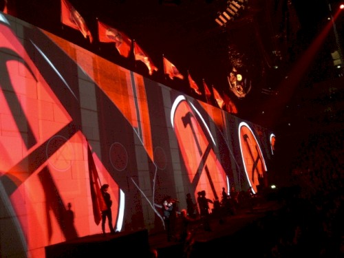 2011-05-17: The Wall Live at O2 Arena, London封面