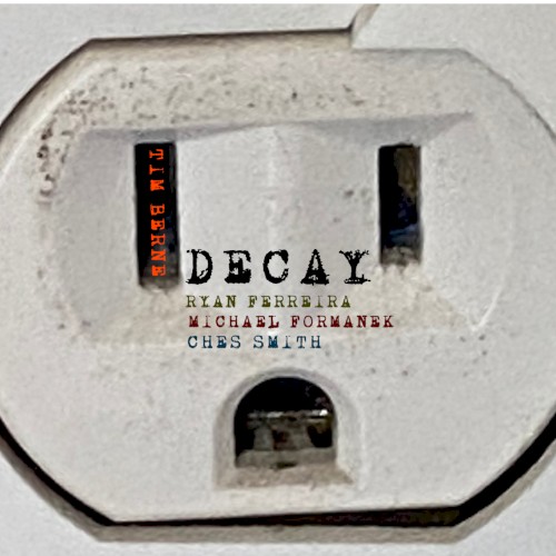 Decay封面